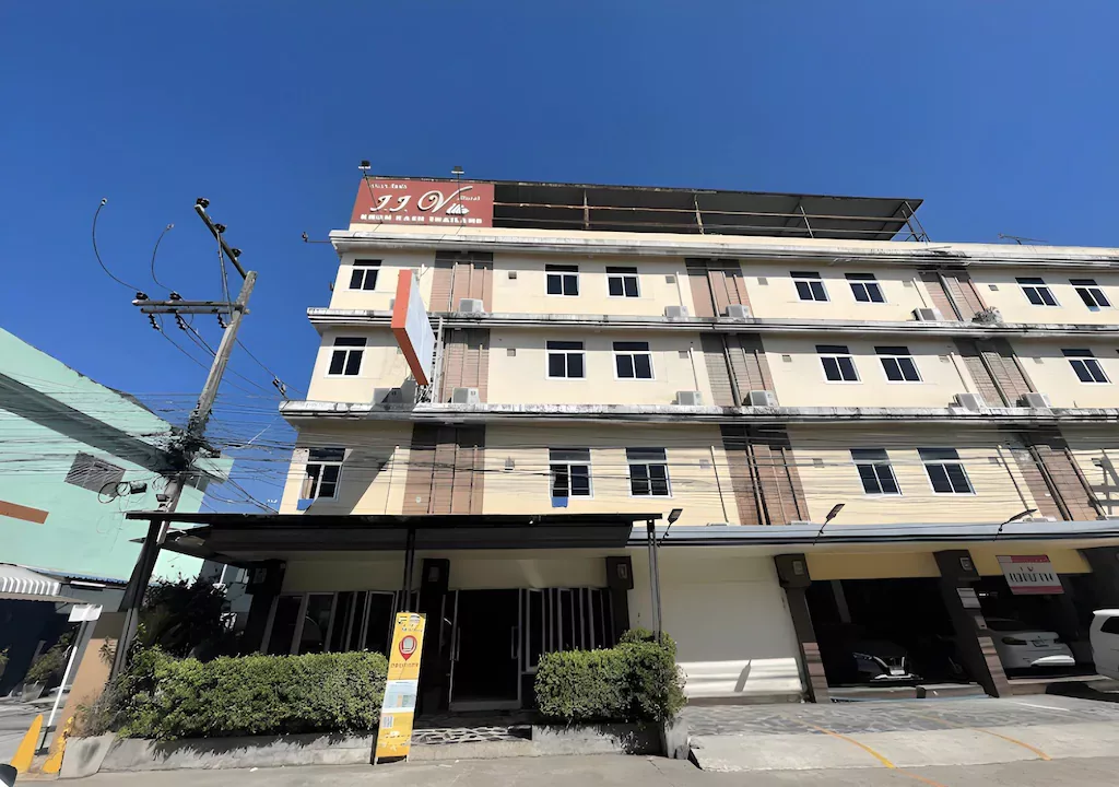 โรงแรม เจ เจ วิลล่า